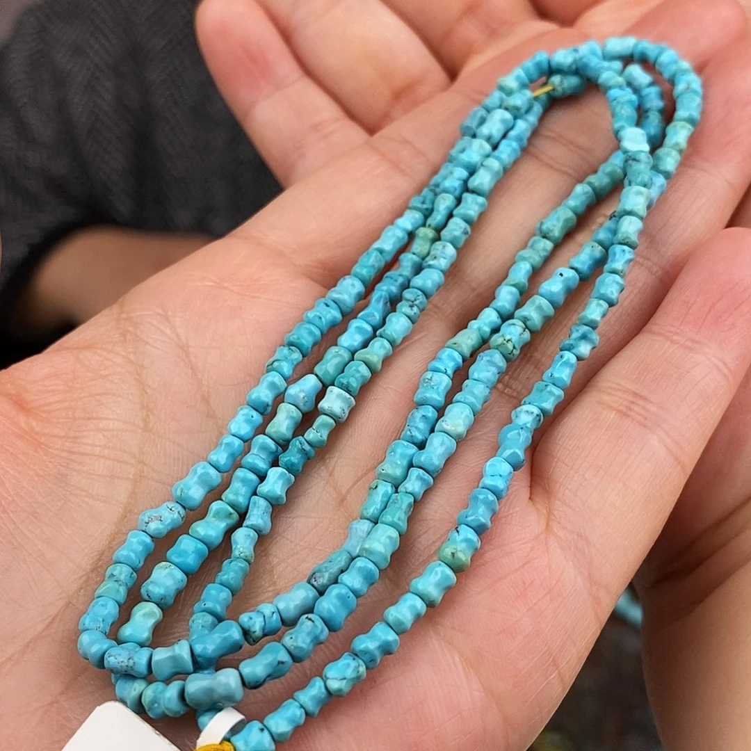 绿松石未镶嵌原矿