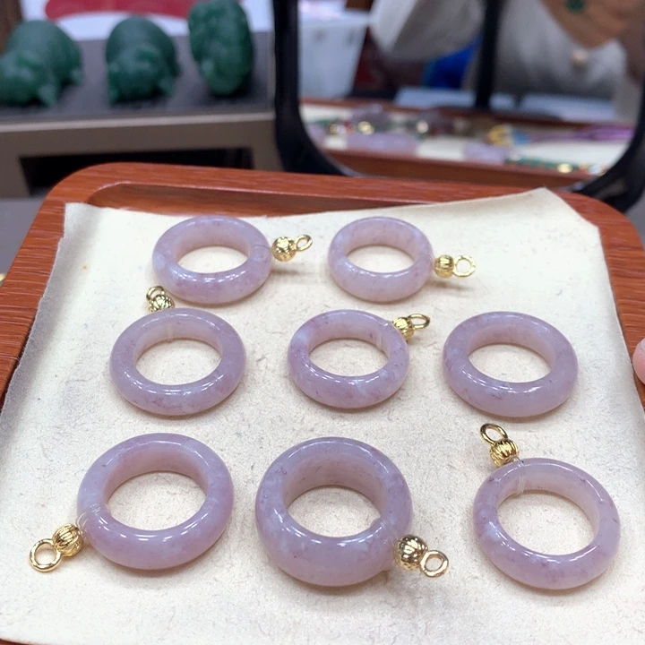 石英质玉合金颈饰17