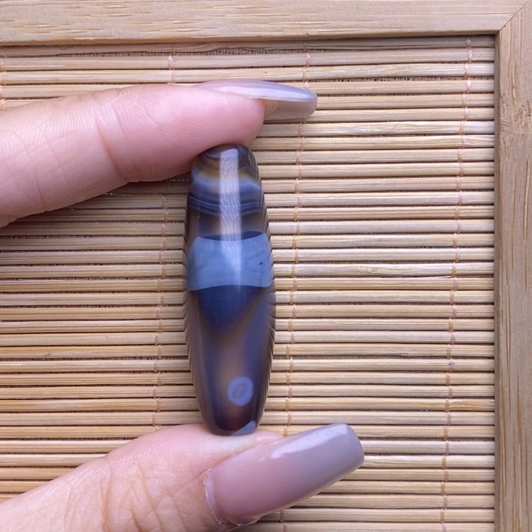 玛瑙/玉髓未镶嵌珠宝半成品蜜**贝