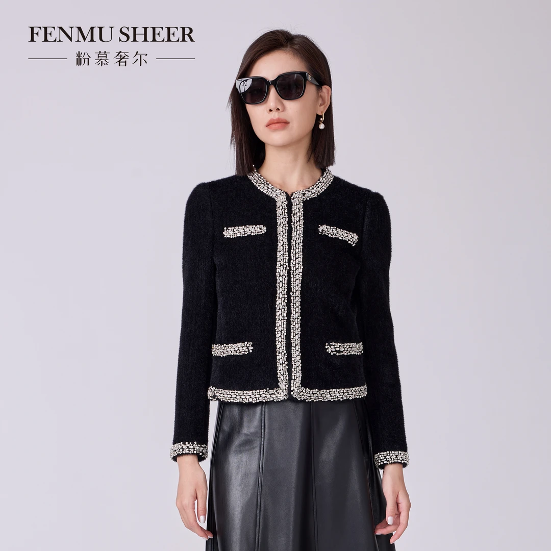 【粉丝专属】粉慕奢尔『黛罗丽丝』重工镶钻小香风订钻圆领外套-C2357