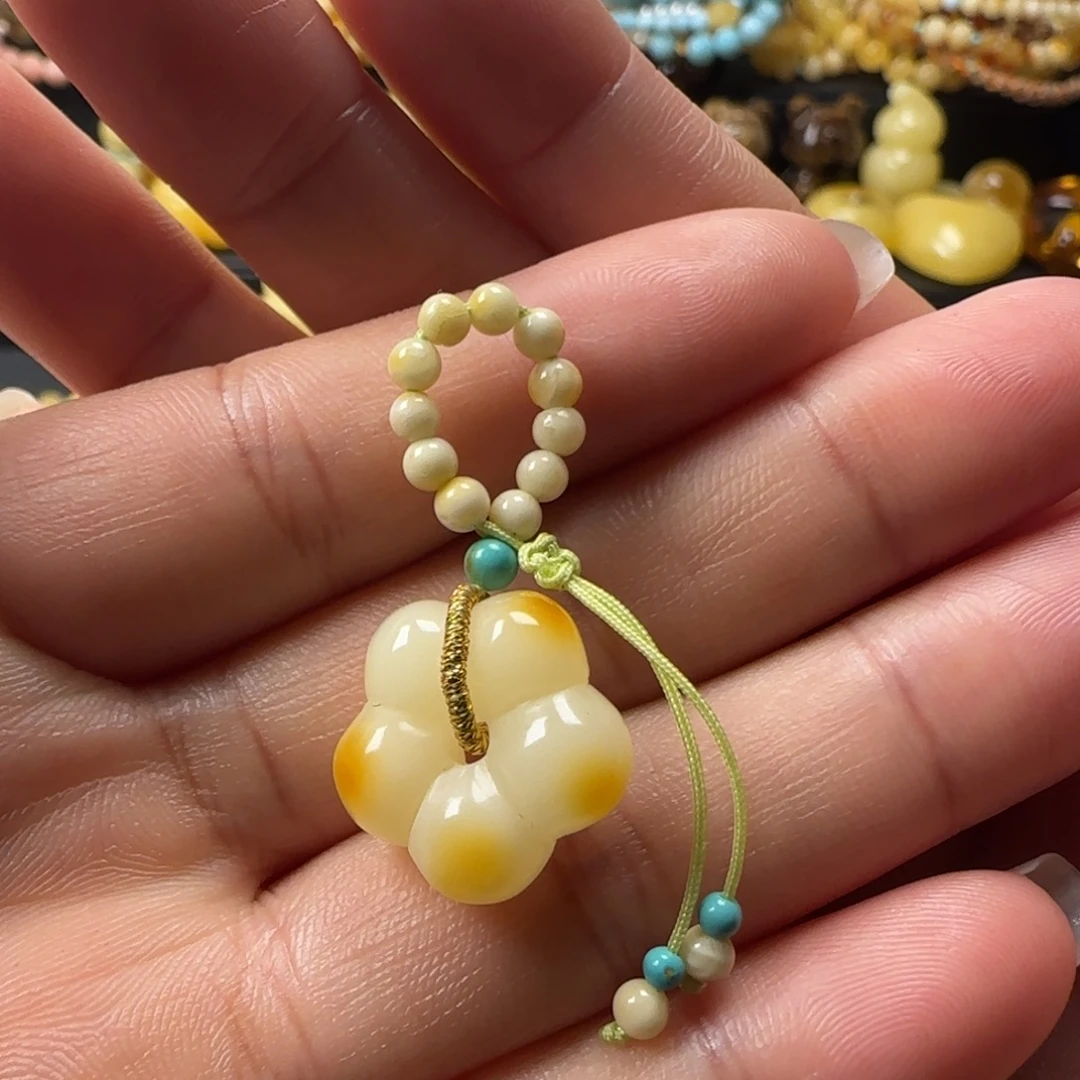 蜜蜡未镶嵌颈饰蜜蜡俏色花花提溜