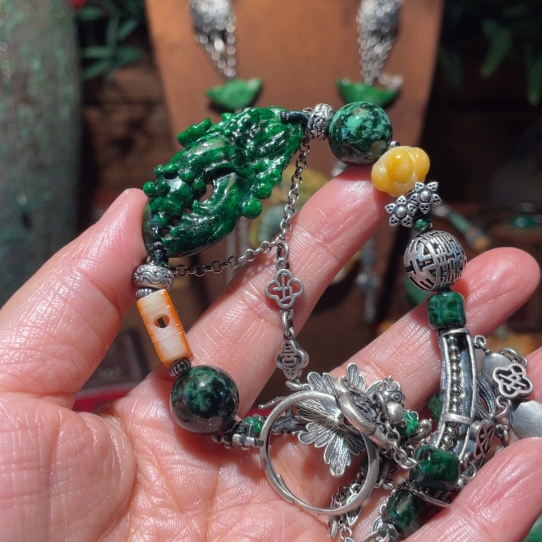 【闪购商品】颈饰未镶嵌翡翠