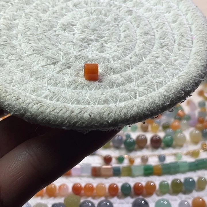 翡翠散珠未镶嵌定制翡翠桶珠卡5.4*5.9