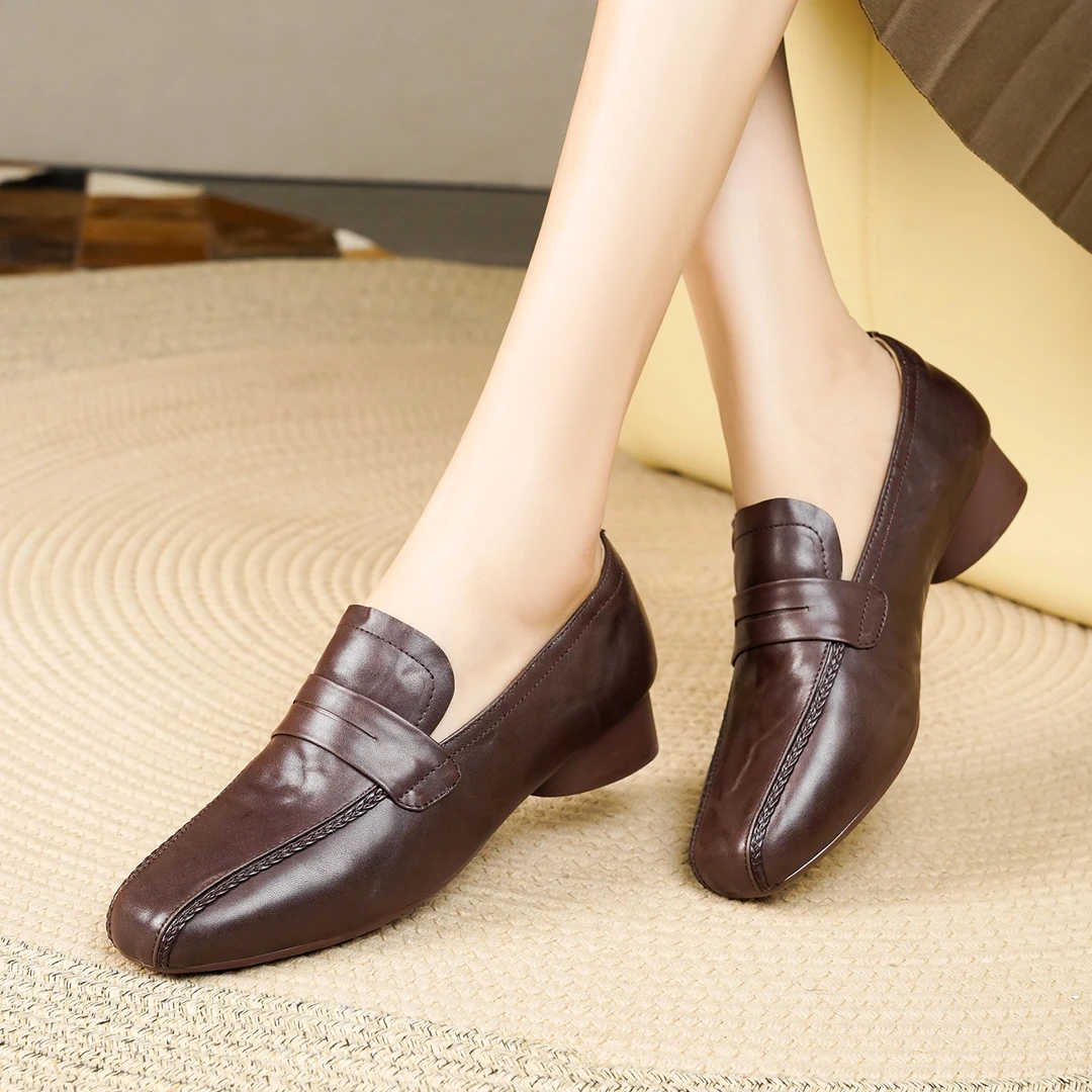 100%纯牛皮软底女鞋子真皮超轻单鞋方头乐福鞋全头层牛皮小皮鞋