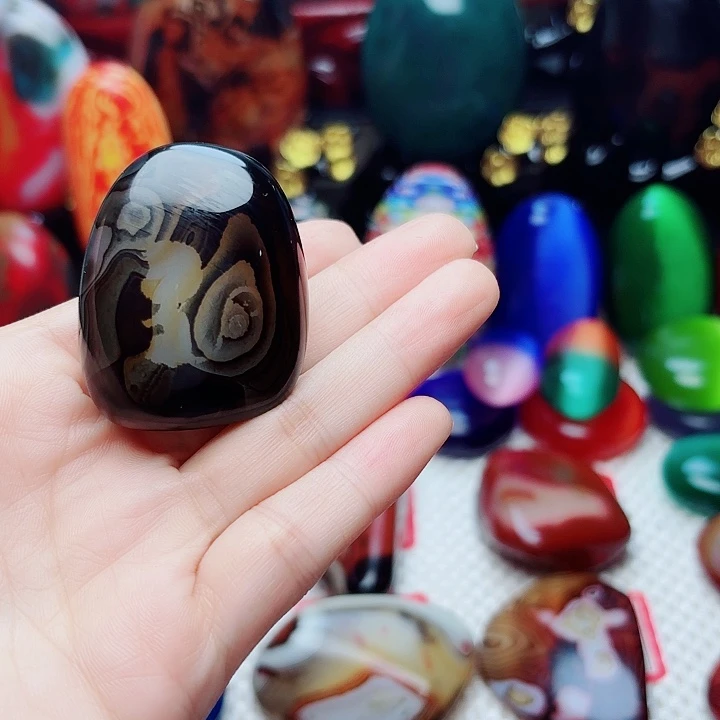 玛瑙/玉髓未镶嵌珠宝半成品