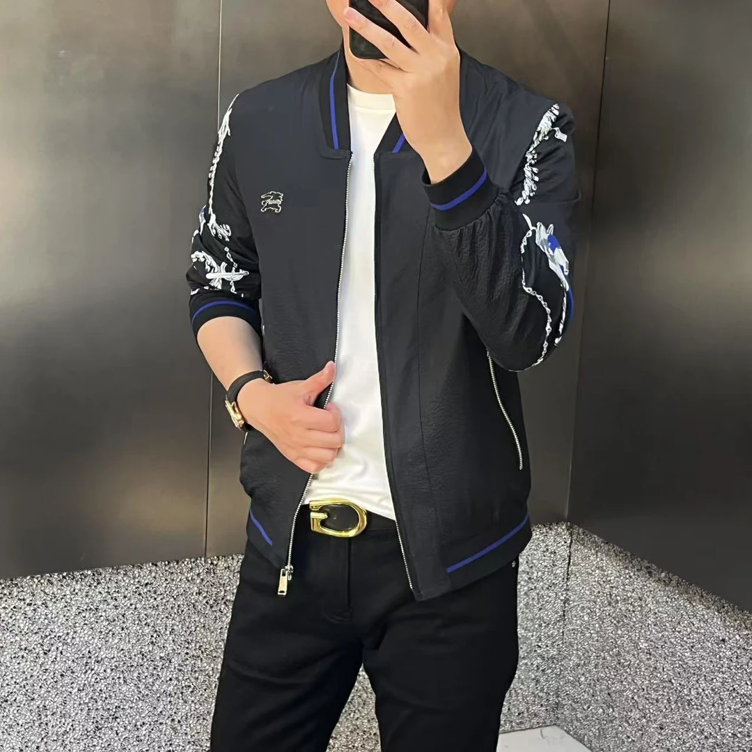 新款高端男士潮流百搭个性胸标图案休闲夹克25JK7075