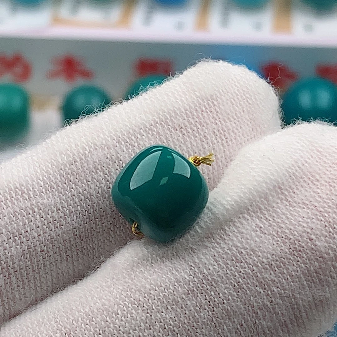 绿松石未镶嵌配饰9.2