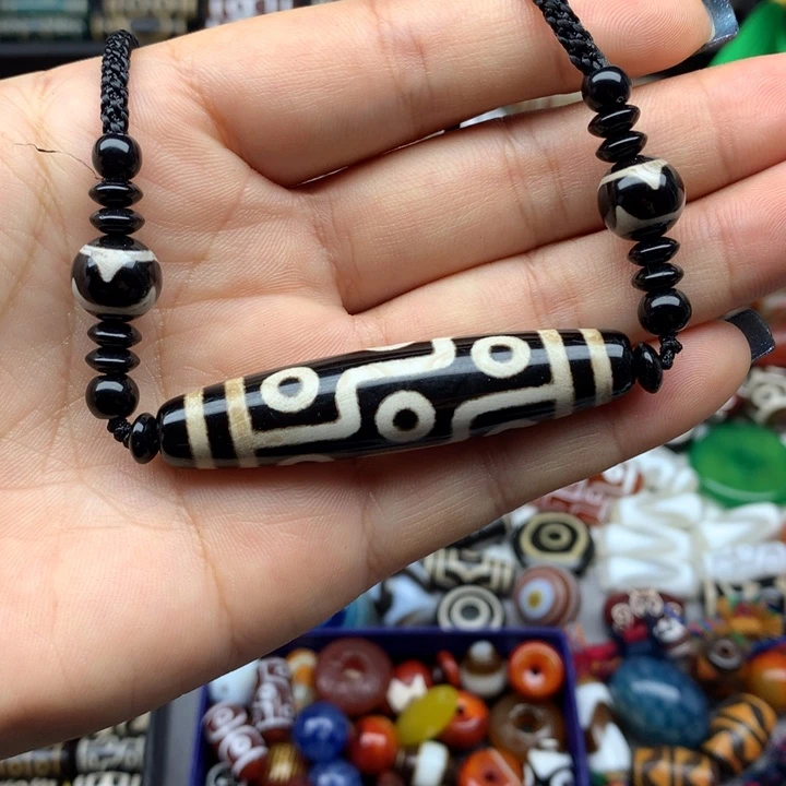 玛瑙/玉髓未镶嵌吊坠(赠链)