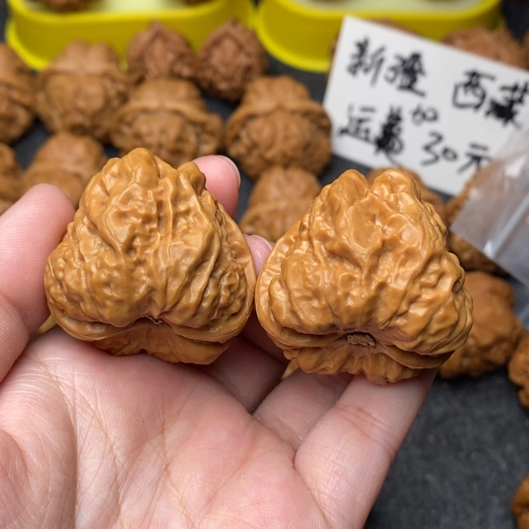 文玩核桃把件网**徐蛤蟆37