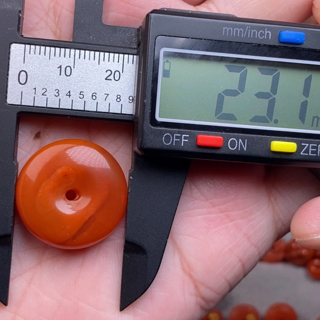 南红玛瑙配饰未镶嵌微瑕