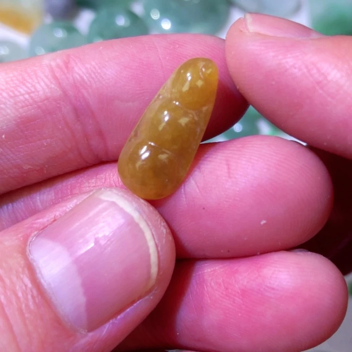 定制翡翠未镶嵌天然a货翡翠