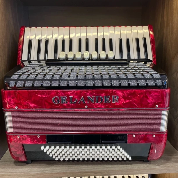 (定金)中美合资格兰德牌基础款96贝斯手风琴