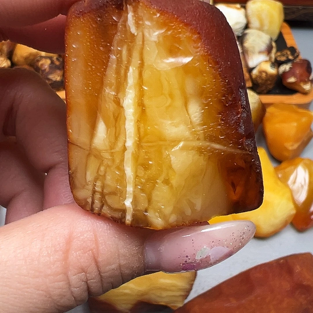 定制琥珀未镶嵌蜜蜡