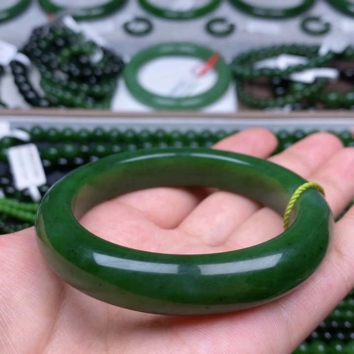 未镶嵌手镯和田玉（碧玉）58