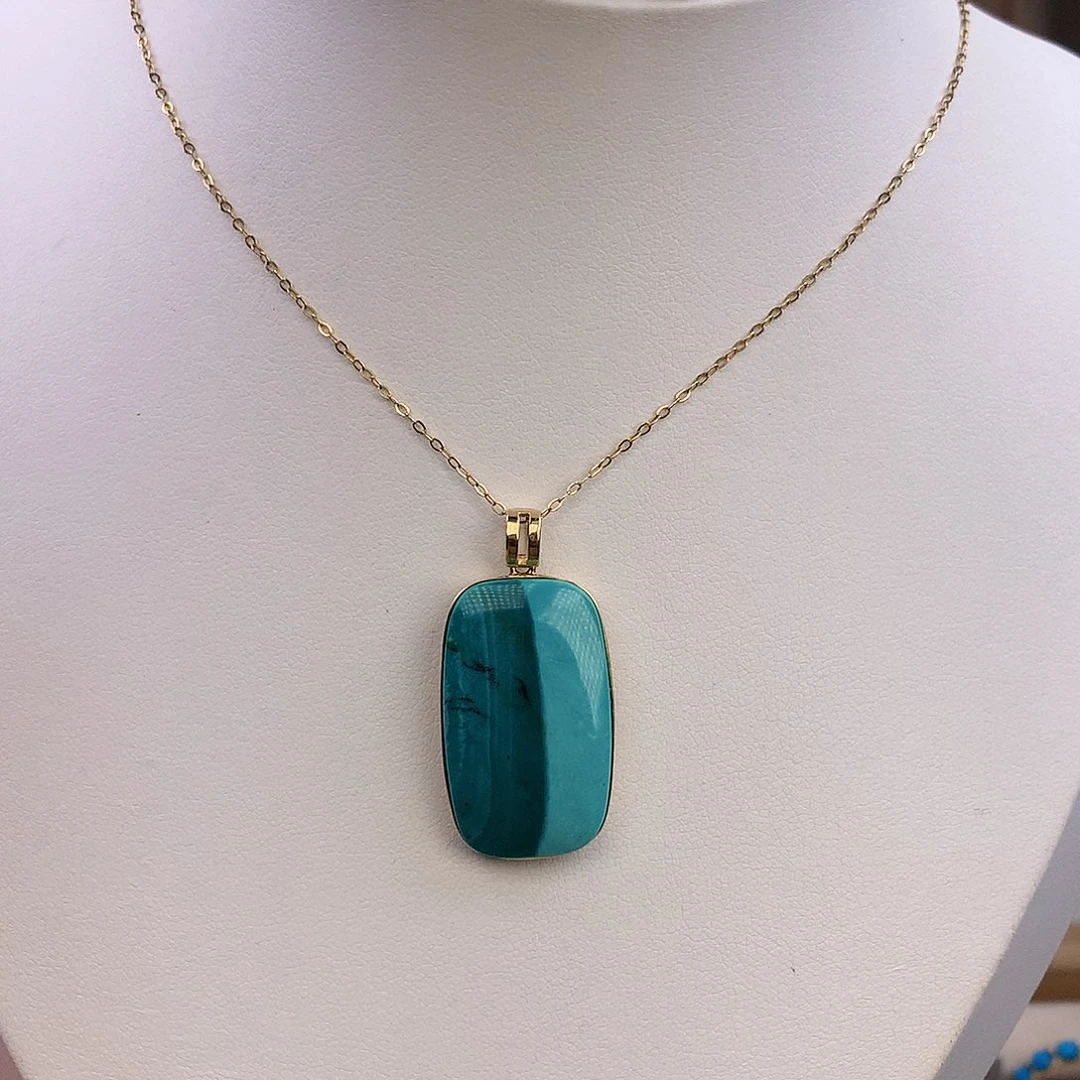 绿松石18K金镶嵌吊坠(赠链)