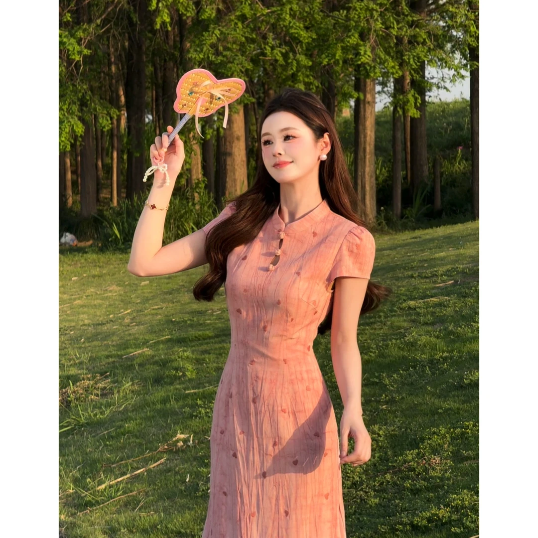 七七很芒【画心】新中式爱心刺绣长裙假两件旗袍连衣裙XMZH7062