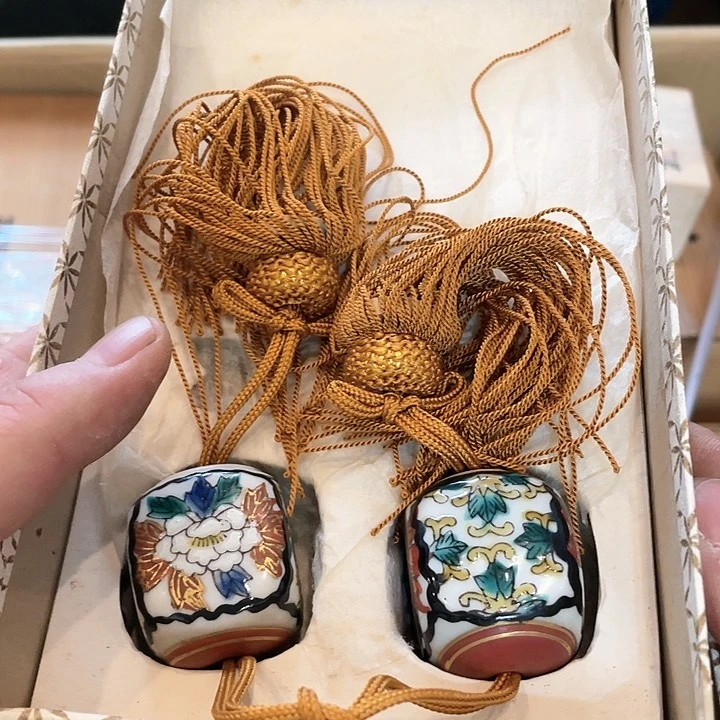 瓷片D****?哈哈哈哈哈哈哈哈哈