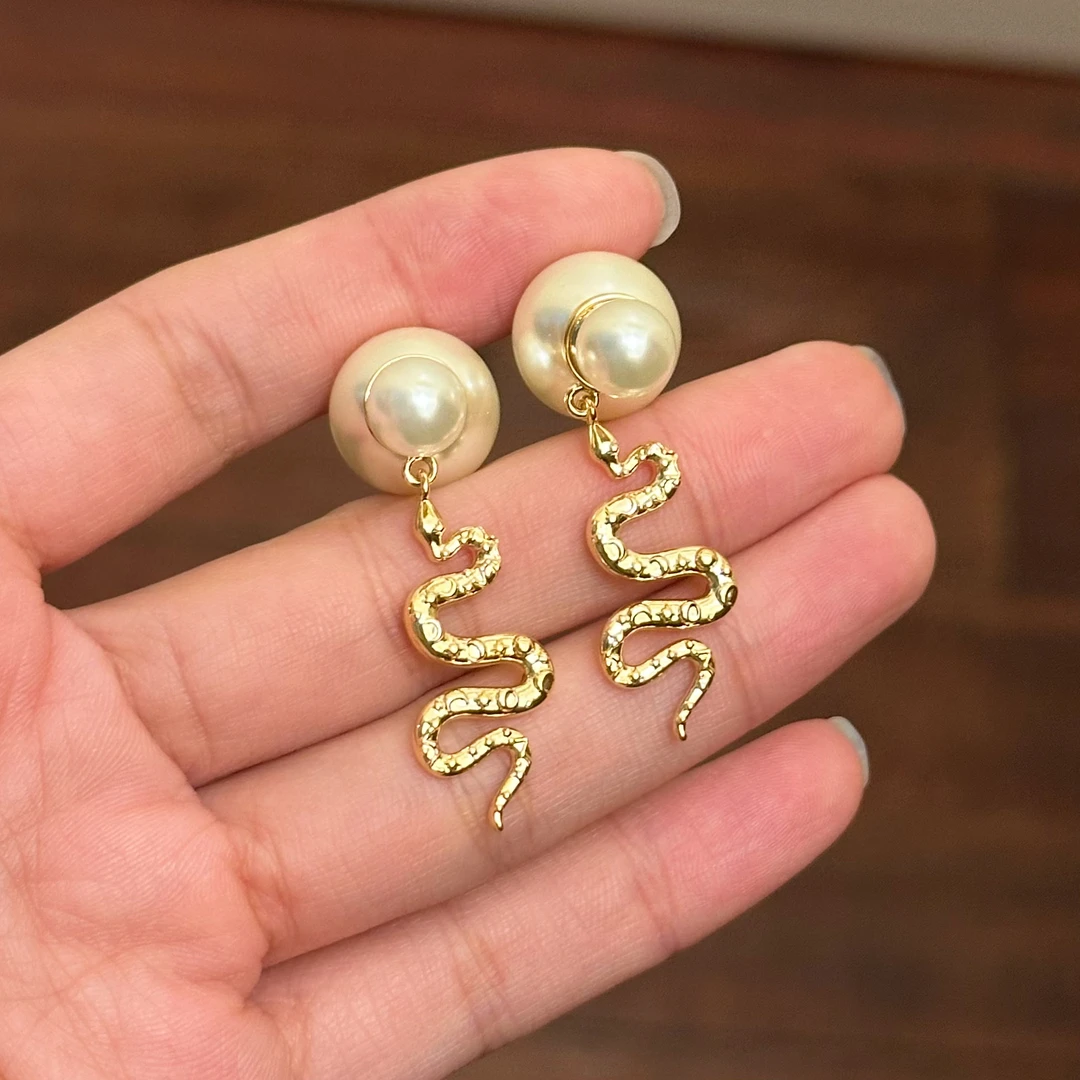 铜合金仿珍珠耳饰 E0032 时尚气质百搭蛇形耳环