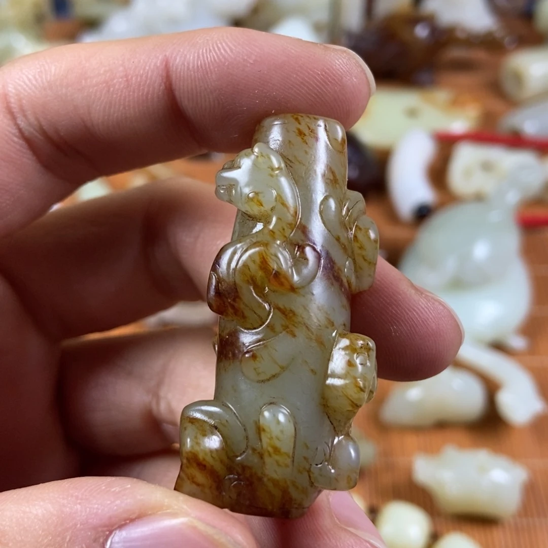 和田玉和田玉未镶嵌思**泉