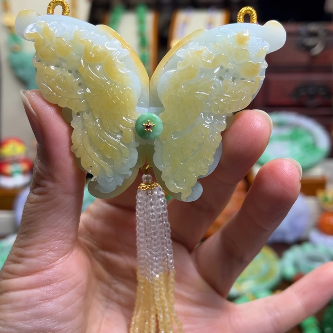 翡翠未镶嵌颈饰天然翡翠