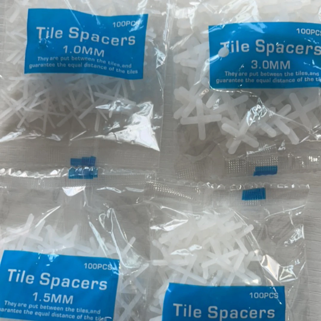 瓷砖十字架胶粒十字卡塑料地砖找平定位器留缝固定卡子美缝卡子