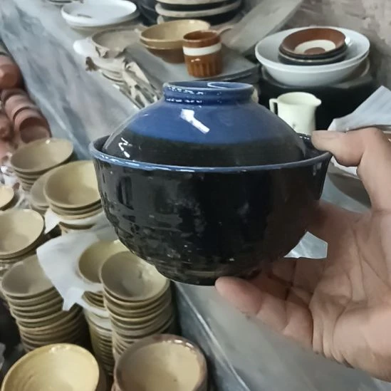 盘瓷器微瑕不退不换