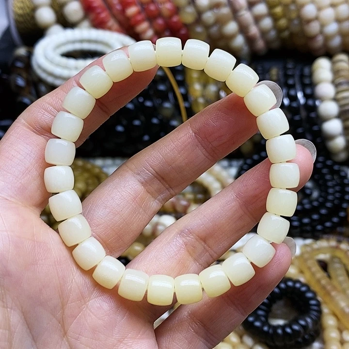 驼骨手串/手链驼骨8毫米手串，带棕，介意者勿拍