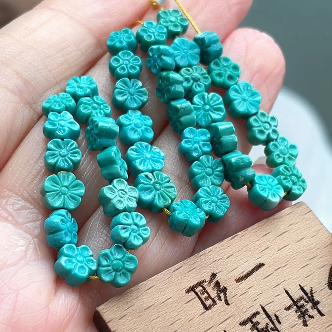 未镶嵌绿松石颈饰