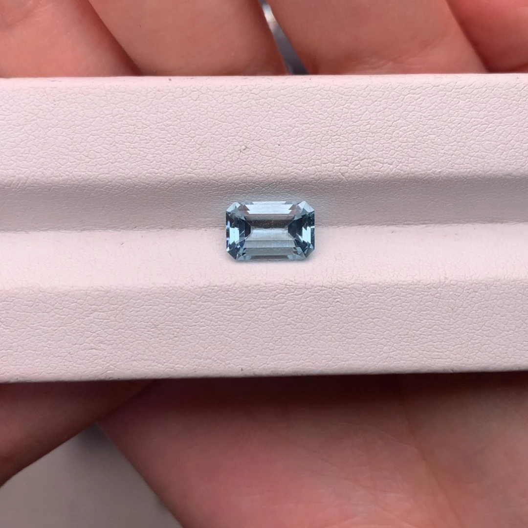 裸石海蓝宝石樱***子圣玛利亚2.55ct