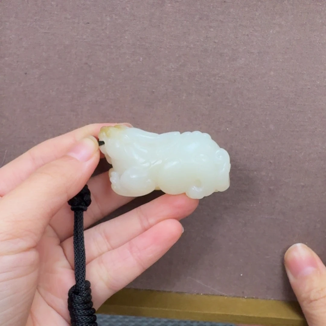 未镶嵌和田玉挂件