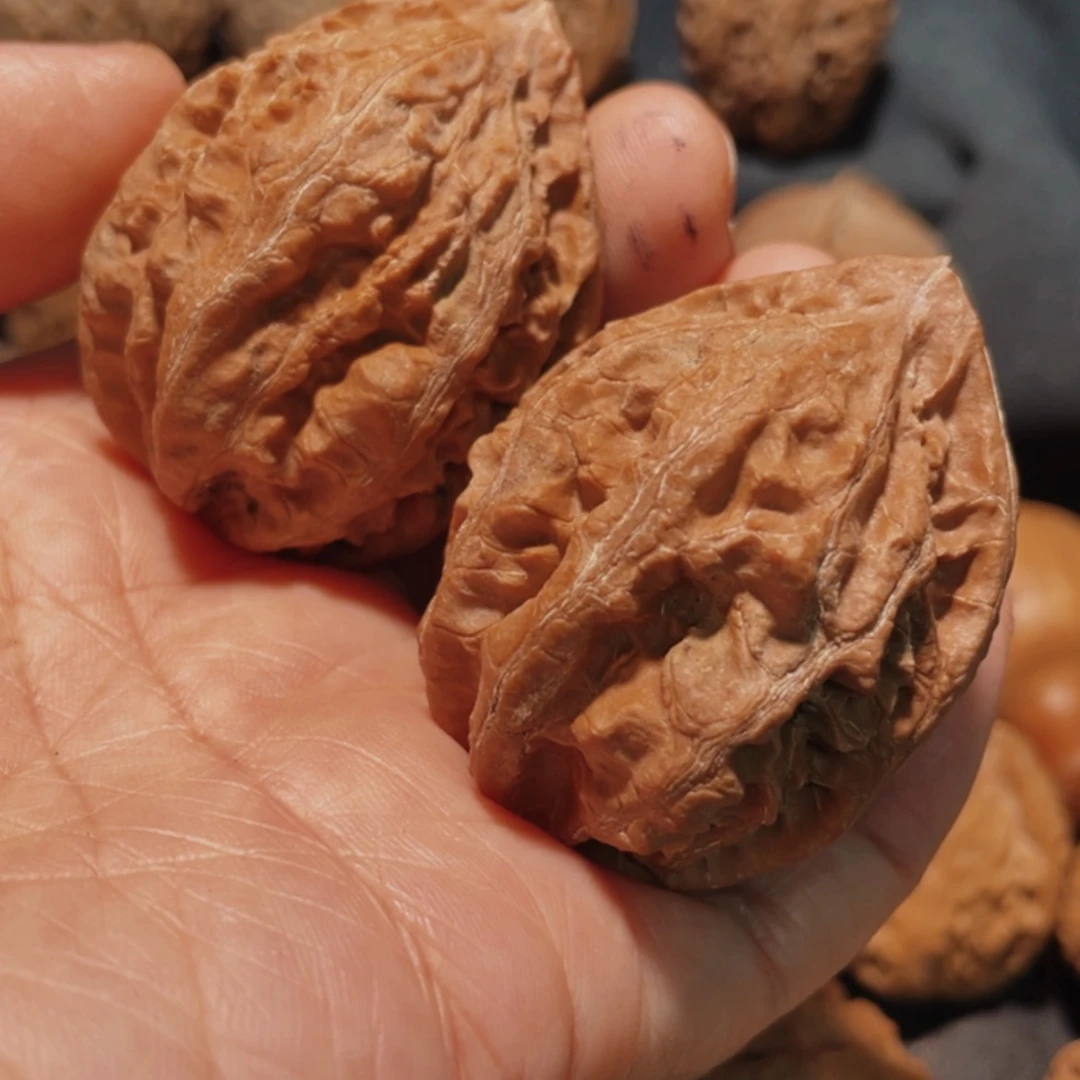 【闪购商品】把件文玩核桃东北楸子19