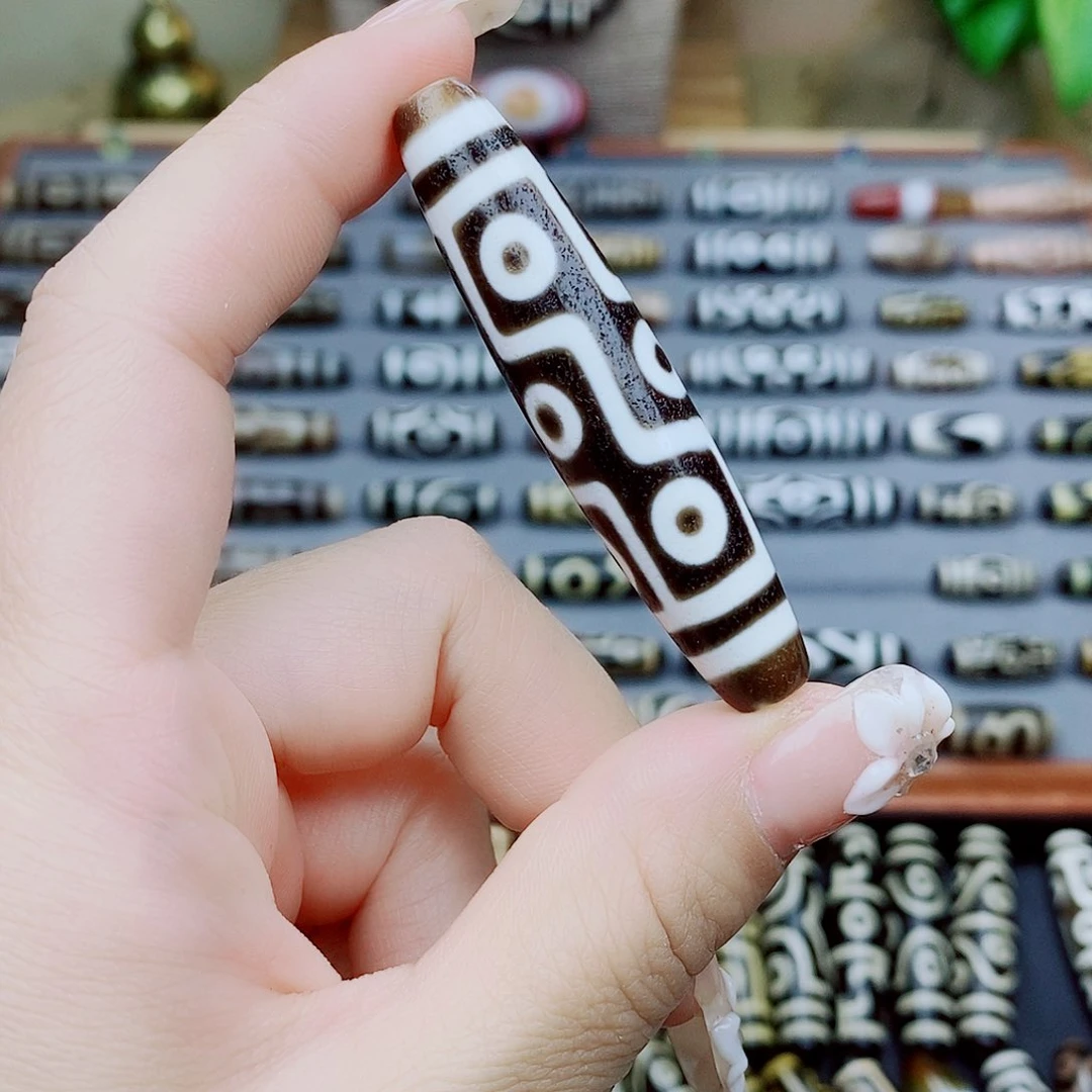 玛瑙/玉髓颈饰未镶嵌丑*牛