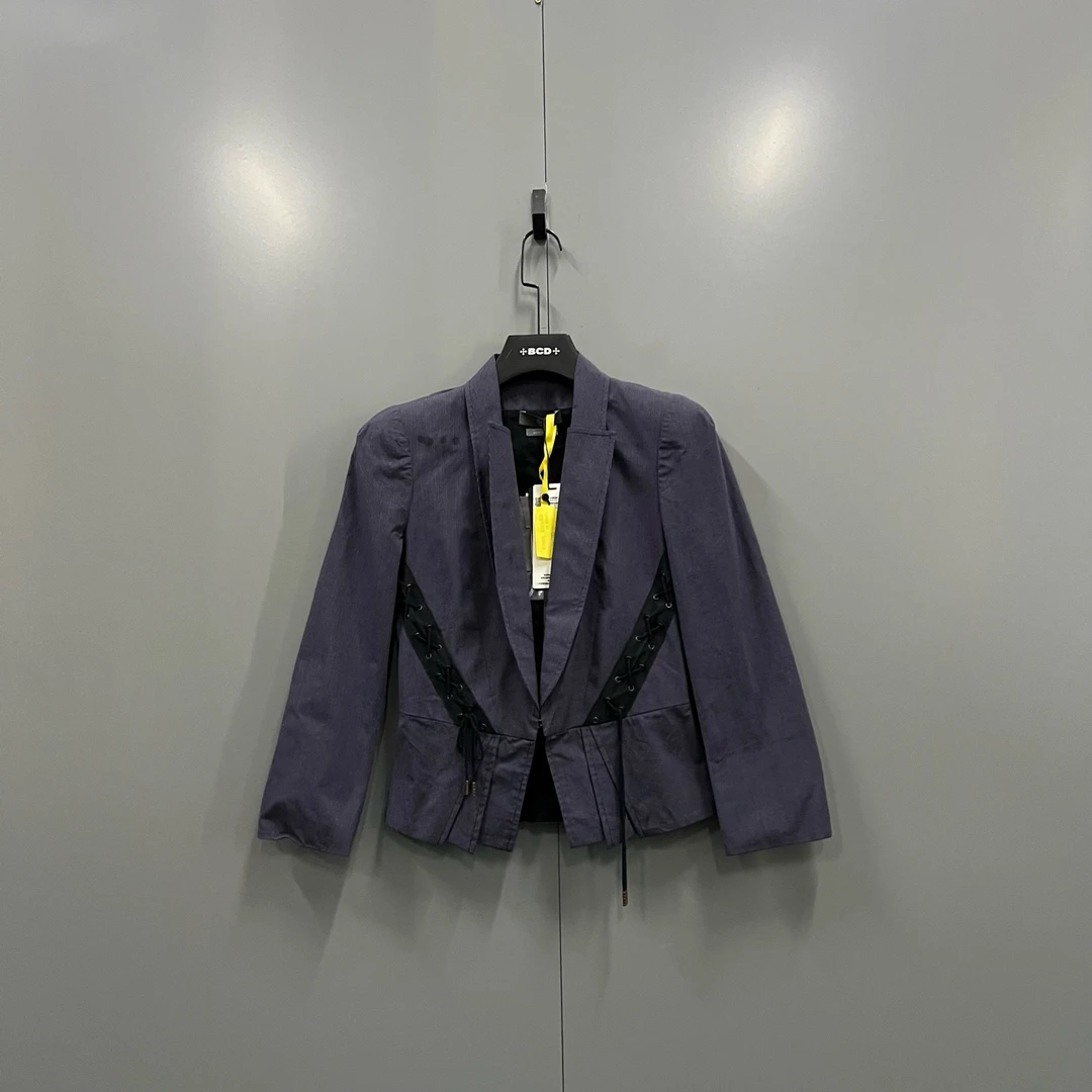 zz2  〔wz〕系绳设计翻领西服外套 42码/305417