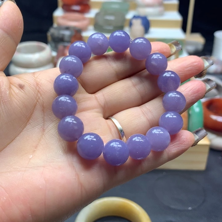 未镶嵌手镯石英质玉