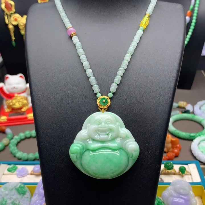 翡翠未镶嵌颈饰翡翠佛公