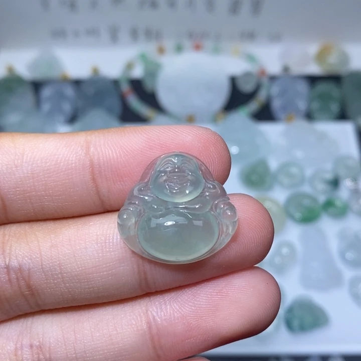 翡翠未镶嵌颈饰冰晴佛公