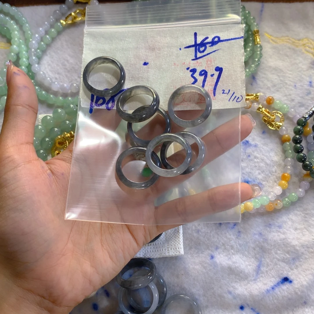 未镶嵌定制翡翠天然缅甸翡翠多样性