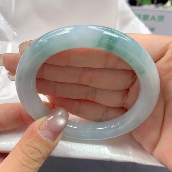 未镶嵌手镯翡翠29