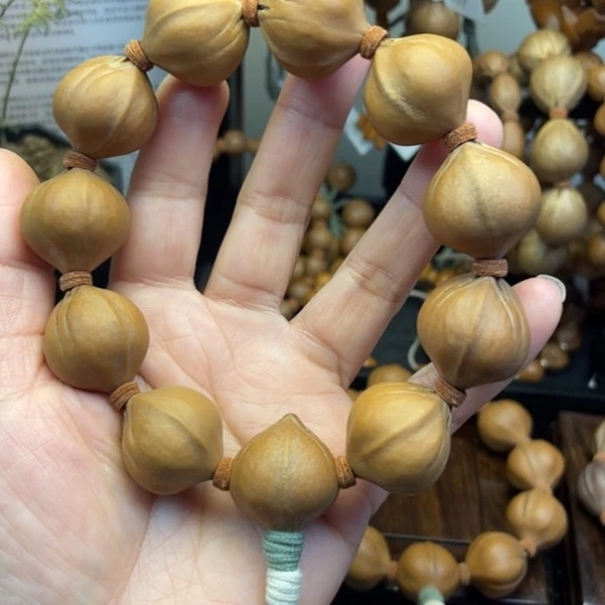 橄榄核手串/手链022。  2.25*2.5