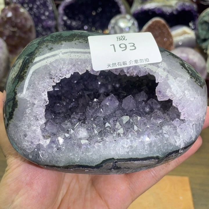 未镶嵌珠宝半成品水晶