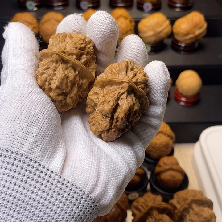 天***醇把件文玩核桃上古蛤蟆头