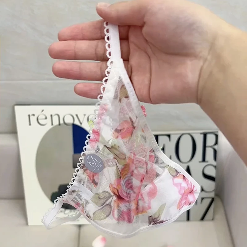 日系轻奢高档性感女士刺绣印花三角裤爆款舒适透气纯欲性感内裤女