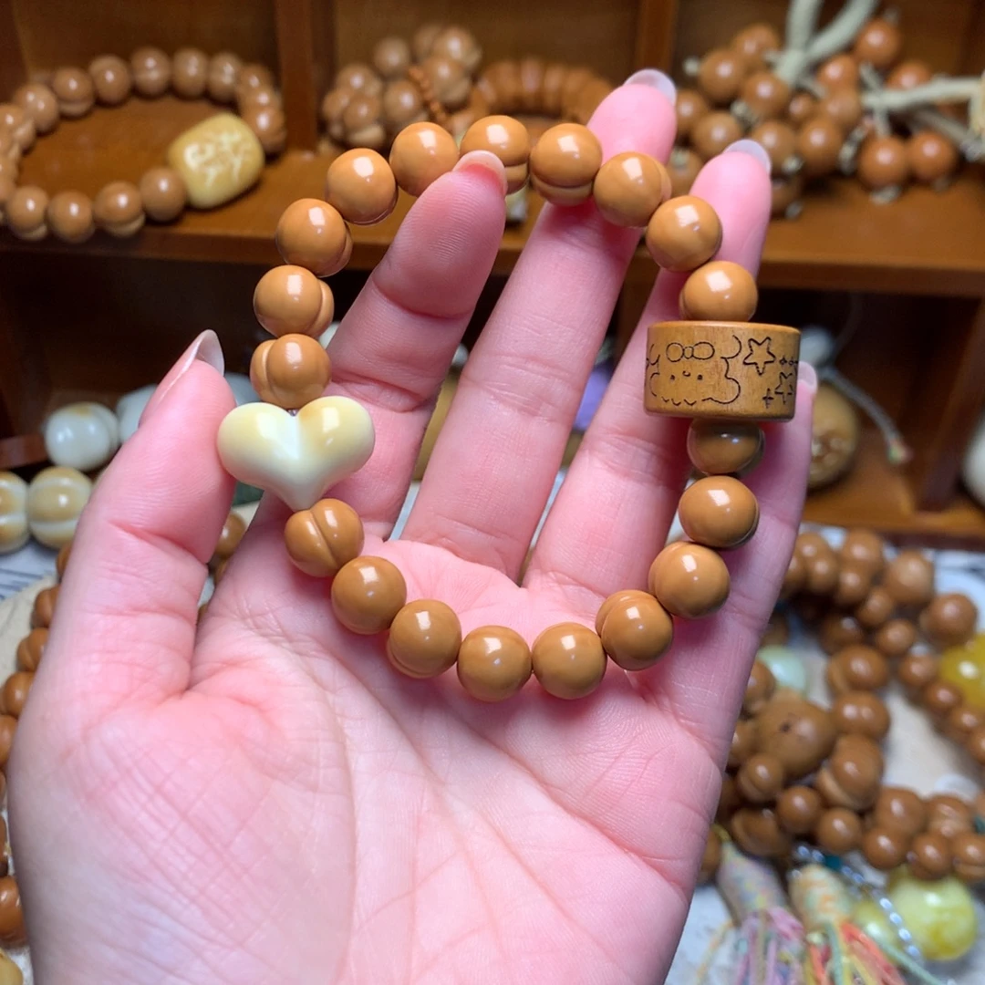 猴头核桃吊坠10屁桃手串定制