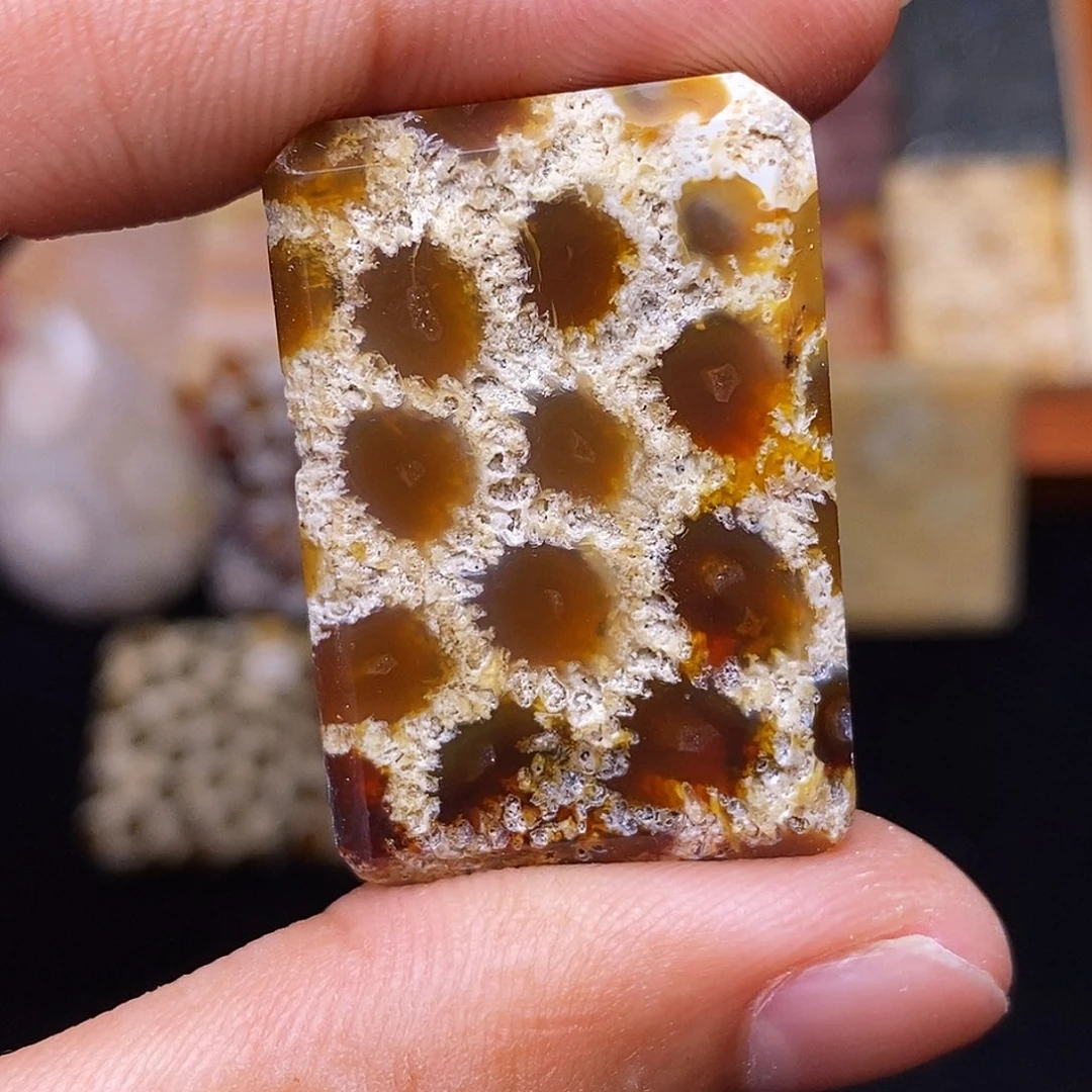 用***2合金珊瑚玉硅化玉