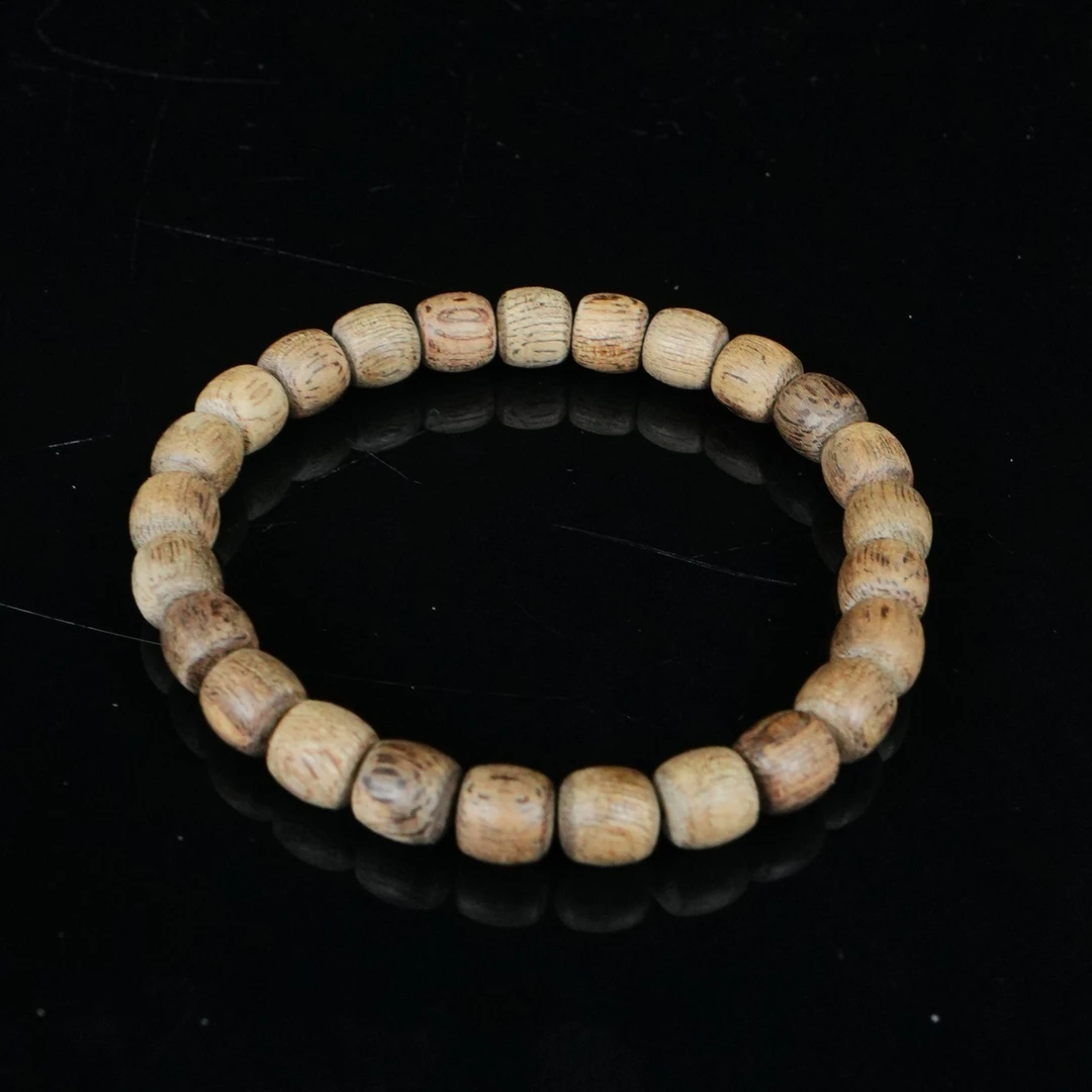 A5327 柬埔寨沉香软油蜜棋85分沉老型珠手串 0.7x0.7cm  3.83g