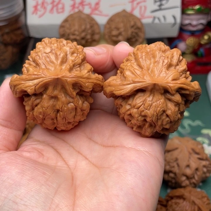【闪购商品】把件文玩核桃49.5龙鼎