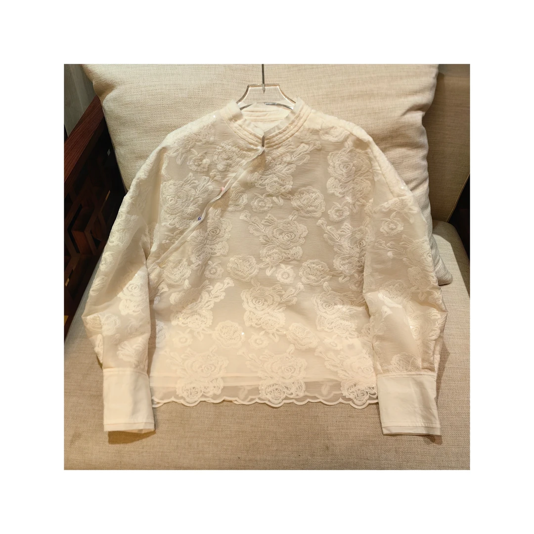 24357452【画兰玉骨】宽松舒适刺绣花朵上衣