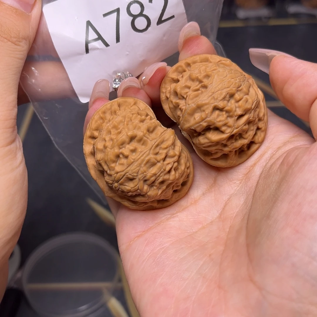吊坠文玩核桃宫灯42.8全品