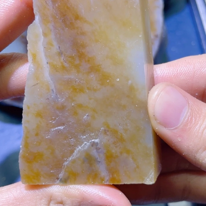 和田玉未镶嵌珠宝半成品