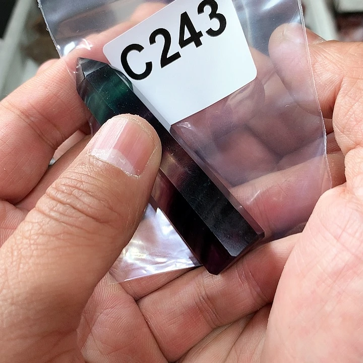 萤石天然萤石柱子C243未镶嵌圈*?